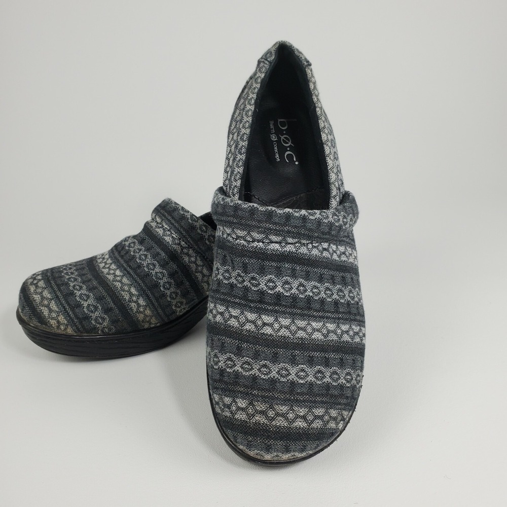 BOC Born Clogs Womens 10 M Nadiyya Shoes Striped Slip On Black White Fabric Work